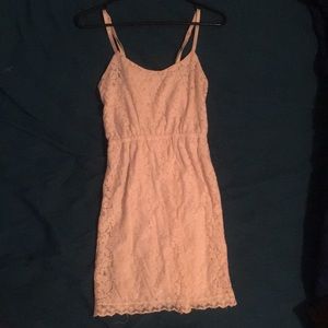 Delia’s ivy dress